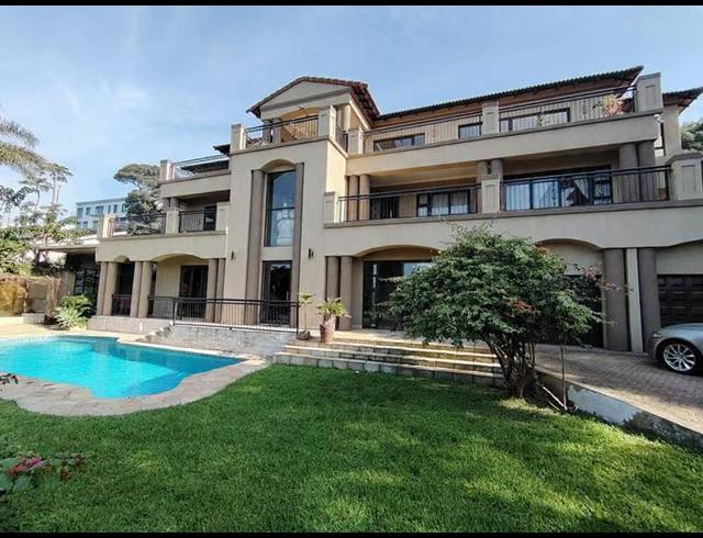 5 BEDROOM HOUSE FOR SALE IN UMHLANGA CENTRAL